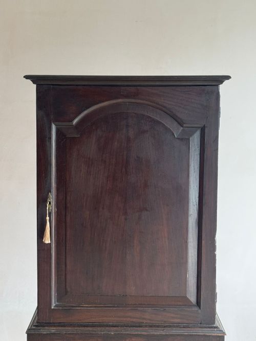 18THC OAK CUPBOARD ON STAND - ADDITIONAL PHOTO 2