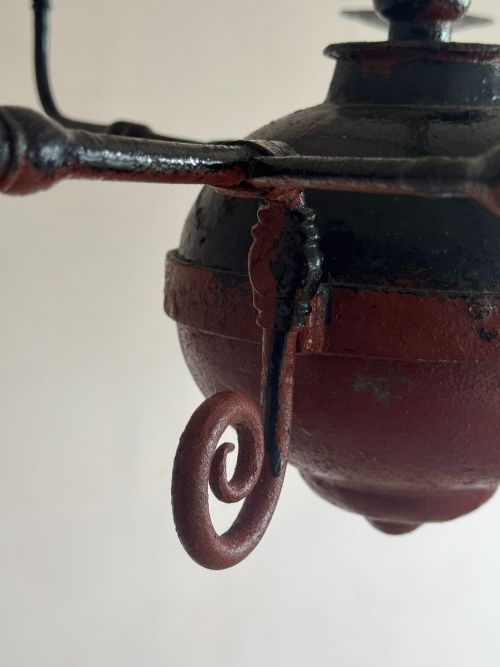 IRON 9 ARM CANDELABRA - ADDITIONAL PHOTO 2