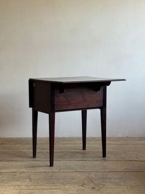 GEORGIAN MAHOGANY DECEPTION TABLE - ADDITIONAL PHOTO 7