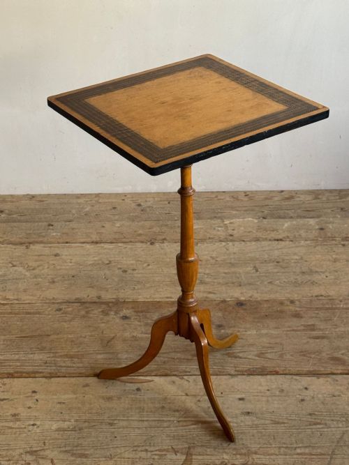 PENWORK DECORATED TRIPOD TABLE - ADDITIONAL PHOTO 1