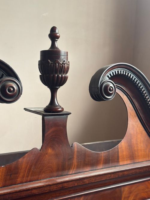 GEORGE III MAHOGANY BUREAU BOOKCASE - ADDITIONAL PHOTO 4