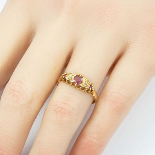 ANTIQUE 18CT GOLD RUBY AND DIAMOND 7 STONE RING - ADDITIONAL PHOTO 6