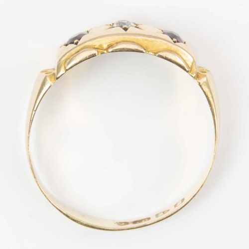 EDWARDIAN 18CT GOLD RUBY AND DIAMOND 3 STONE GYPSY RING - ADDITIONAL PHOTO 3