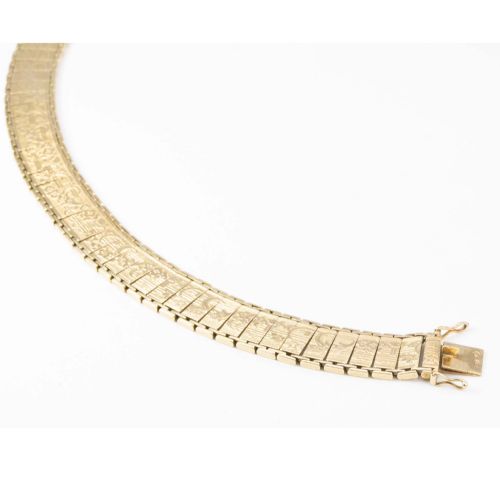 VINTAGE 1920S 14CT GOLD EMBOSSED FLORAL DESIGN BRACELET - ADDITIONAL PHOTO 1