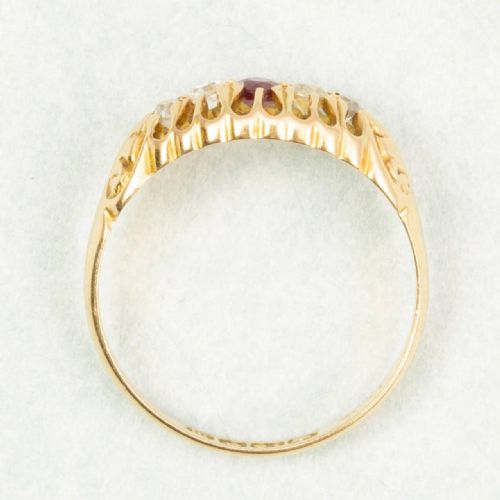 ANTIQUE 18CT GOLD RUBY DIAMOND 5 STONE RING - ADDITIONAL PHOTO 4