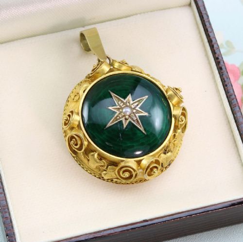 VICTORIAN 15CT GOLD ENAMEL LOCKET PENDANT - ADDITIONAL PHOTO 5