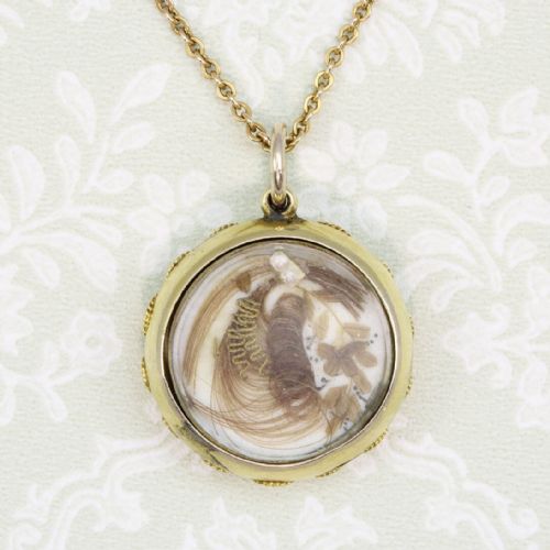 VICTORIAN 9CT GOLD GARNET MEMORIAL LOCKET PENDANT CHAIN - ADDITIONAL PHOTO 1