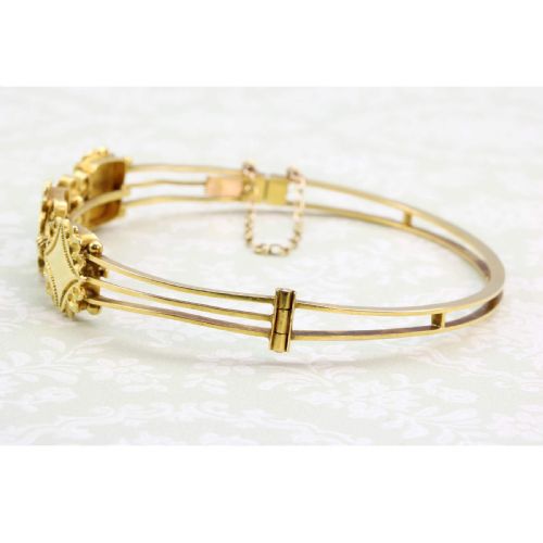 VICTORIAN ETRUSCAN 15CT GOLD HINGED BANGLE - ADDITIONAL PHOTO 2