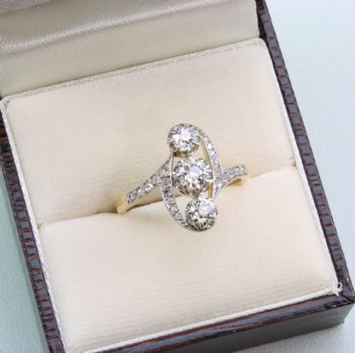 ANTIQUE FRENCH 18CT PLATINUM 3 STONE DIAMOND RING - ADDITIONAL PHOTO 6