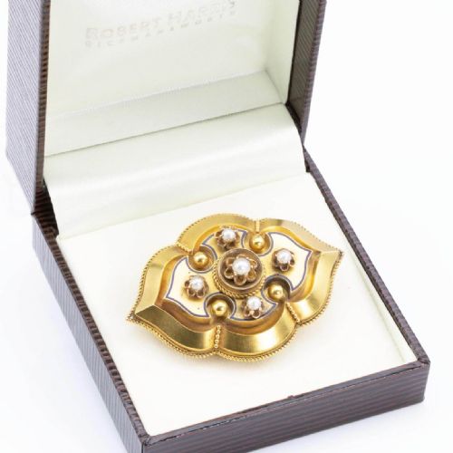VICTORIAN 9CT GOLD PEARL ENAMEL MOURNING BROOCH - ADDITIONAL PHOTO 4