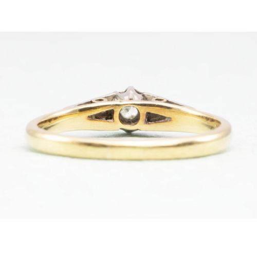 VINTAGE 18CT GOLD SOLITAIRE DIAMOND ENGAGEMENT RING - ADDITIONAL PHOTO 3