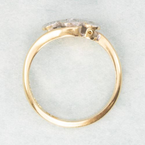 VINTAGE 18CT GOLD TWIST DESIGN 3 STONE DIAMOND RING - ADDITIONAL PHOTO 4