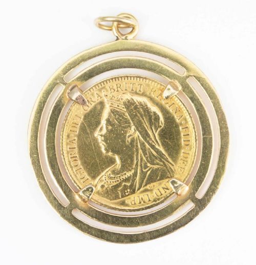 VINTAGE QUEEN VICTORIA HALF SOVEREIGN 18CT GOLD PENDANT - ADDITIONAL PHOTO 1