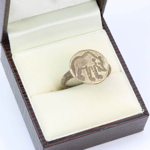 MEDIEVAL BRONZE BEAR SIGNET RING - ADDITIONAL PHOTO 7