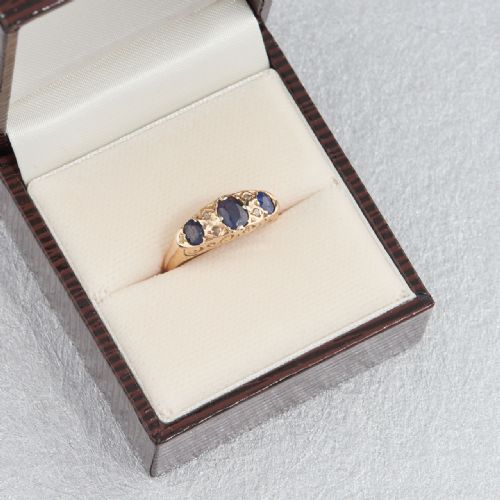 EDWARDIAN 18CT GOLD SAPPHIRE DIAMOND HALF HOOP RING - ADDITIONAL PHOTO 7