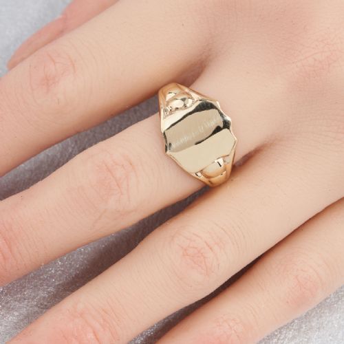 VINTAGE 9CT GOLD SHIELD FACED SIGNET RING HALLMARKED 1940 - ADDITIONAL PHOTO 7