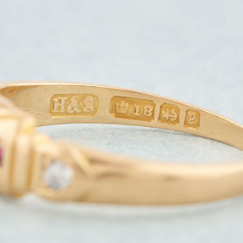VICTORIAN 18CT GOLD RUBY DIAMOND 5 STONE RING - ADDITIONAL PHOTO 6