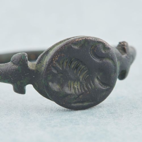 BYZANTINE LION INTAGLIO BRONZE RING - ADDITIONAL PHOTO 1