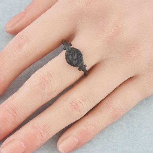 BYZANTINE LION INTAGLIO BRONZE RING - ADDITIONAL PHOTO 6