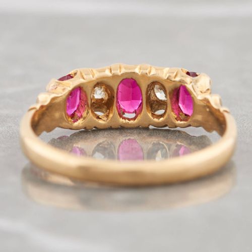 1917 18CT GOLD RUBY DIAMOND HALF HOOP RING - ADDITIONAL PHOTO 4
