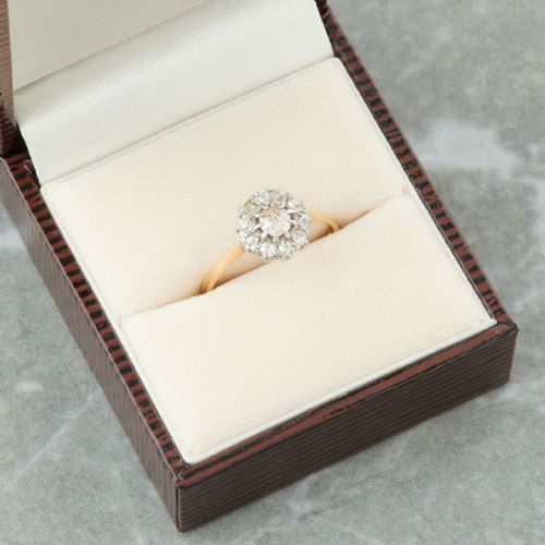18CT GOLD 075 CARAT OLD CUT DIAMOND CLUSTER RING - ADDITIONAL PHOTO 8