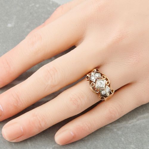 1940S 18CT GOLD DIAMOND TANK RING - ADDITIONAL PHOTO 1