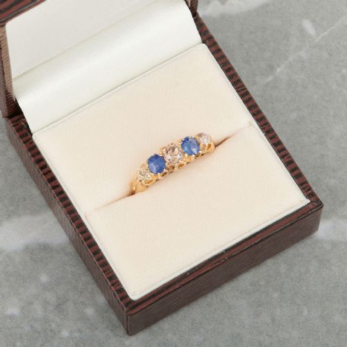 18CT GOLD SAPPHIRE AND DIAMOND 5 STONE HALF HOOP RING - ADDITIONAL PHOTO 10