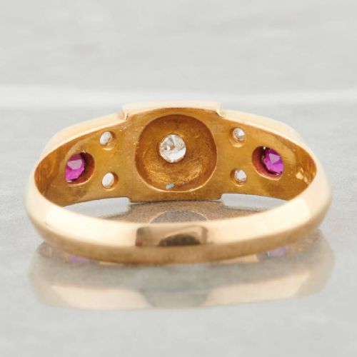 EDWARDIAN 18CT GOLD RUBY AND DIAMOND SQUARE FACED HALF HOOP RING - ADDITIONAL PHOTO 4