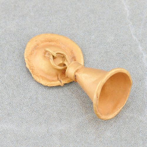ancient western asiatic gold bell pendant - CATEGORY: ANTIQUE JEWELLERY - DATED BEFORE 1700