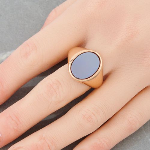 9CT GOLD OVAL SARDONYX SIGNET RING 1965 - ADDITIONAL PHOTO 1