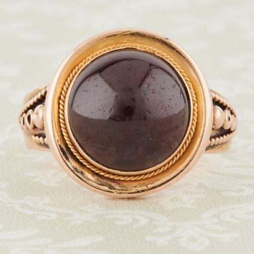 victorian 18ct gold cabochon garnet target ring - CATEGORY: ANTIQUE JEWELLERY - DATED VICTORIAN