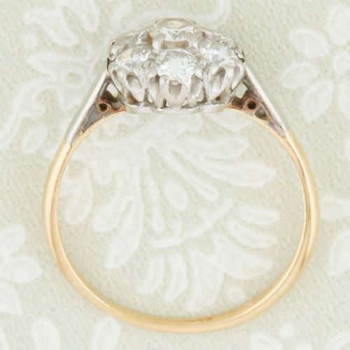 18CT GOLD 7 STONE DIAMOND DAISY CLUSTER RING - ADDITIONAL PHOTO 3