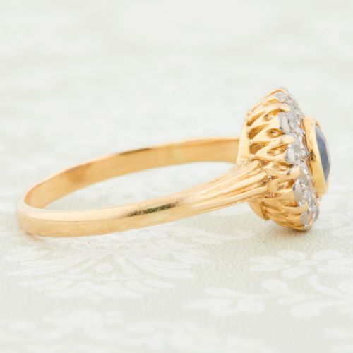 ANTIQUE 18CT GOLD SAPPHIRE AND DIAMOND CLUSTER RING - ADDITIONAL PHOTO 3