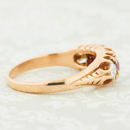 ANTIQUE 18CT GOLD RUBY AND DIAMOND 5 STONE RING - ADDITIONAL PHOTO 3