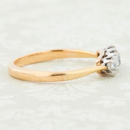 18CT GOLD DIAMOND THREE STONE TRILOGY RING - ADDITIONAL PHOTO 3