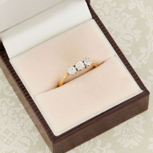 18CT GOLD DIAMOND THREE STONE TRILOGY RING - ADDITIONAL PHOTO 7
