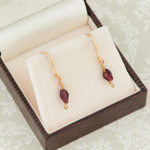 ROMAN GOLD AND GARNET DROP FISHHOOK EARRINGS - ADDITIONAL PHOTO 4