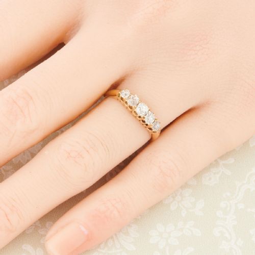 ANTIQUE 18CT GOLD 5 STONE OLD CUT DIAMOND RING 070 CARAT - ADDITIONAL PHOTO 2