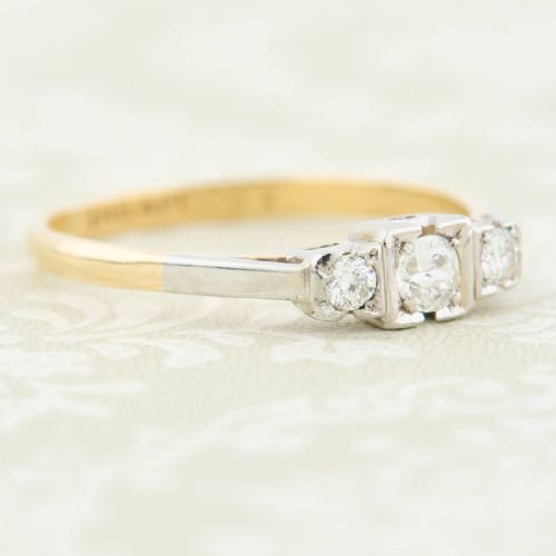 ART DECO 18CT GOLD 3 STONE DIAMOND RING - ADDITIONAL PHOTO 4