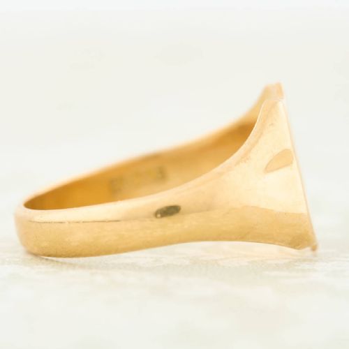 18CT GOLD SHIELD SIGNET FACE RING - ADDITIONAL PHOTO 3
