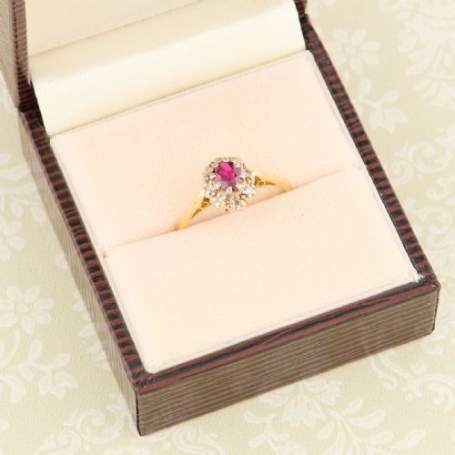 18CT GOLD RUBY DIAMOND CLUSTER RING - ADDITIONAL PHOTO 7