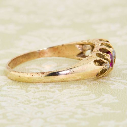 18CT GOLD RUBY DIAMOND 5 STONE HALF HOOP RING - ADDITIONAL PHOTO 3