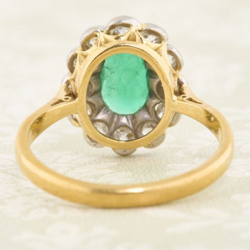 ART DECO 18CT GOLD EMERALD DIAMOND CLUSTER RING - ADDITIONAL PHOTO 4