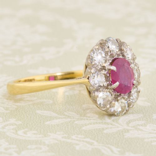 18CT GOLD RUBY DIAMOND CLUSTER RING 1950S - ADDITIONAL PHOTO 2
