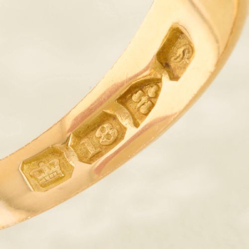 18CT GOLD SIMULATED SAPPHIRE GYPSY RING - ADDITIONAL PHOTO 6