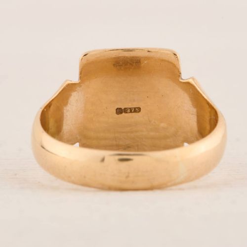 9CT GOLD RECTANGLE SIGNET RING - ADDITIONAL PHOTO 5