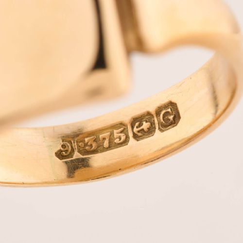 9CT GOLD RECTANGLE SIGNET RING - ADDITIONAL PHOTO 7