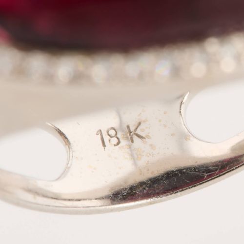 1960S 18CT WHITE GOLD GARNET AND DIAMOND CLUSTER RING - ADDITIONAL PHOTO 7