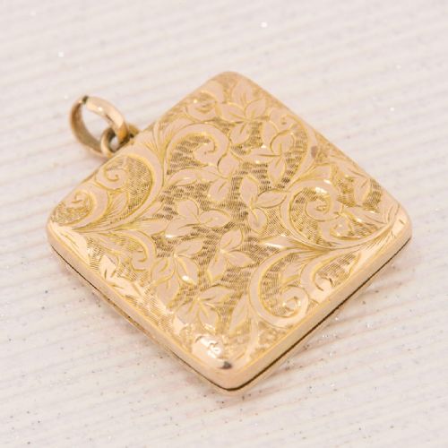 ROLLED GOLD 4 PHOTO FAMILY LOCKET - ADDITIONAL PHOTO 3