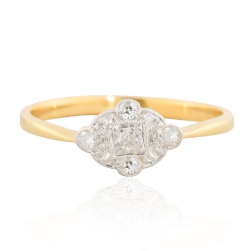 VINTAGE 18CT GOLD DIAMOND DRESS RING